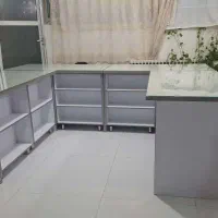 میز بسیار تمیز ومقاوم مناسب خانه و محل کار|میز تحریر و کامپیوتر|تهران, درختی|دیوار