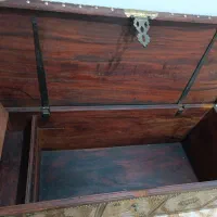 صندوق قدیمی بسیار زیبا|کلکسیون اشیاء عتیقه|بندر گناوه, |دیوار