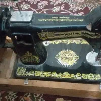 چرخ خیاطی قدیمی