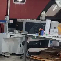 همکار آشنا به تابلوسازی