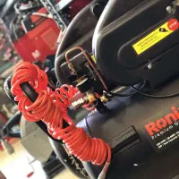 اجاره هیلتی فارسی بر فرز داربست متحرک دستگاه جوش