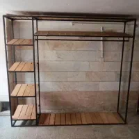 رگال ویترینی و آینه قدی