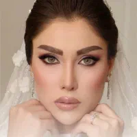 آموزش تخصصی میکاپ و شنیون