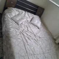 تخت دونفره