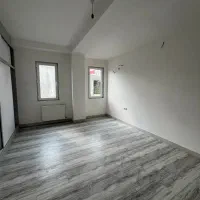 80متری-نوساز-دو-قدمی-استخر