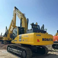 راننده بیل زنجیری و بنز کمپرسی تک