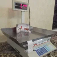 باسکول ترازو کارکرده دیجیتال سنگی عطیقه /|فروشگاه و مغازه|مشهد, طلاب|دیوار