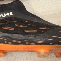 کفش فوتبالی خارجی|کیف، کفش، کمربند|مشهد, محمدآباد|دیوار