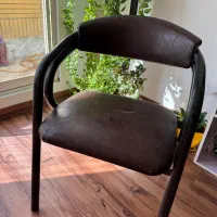 صندلی اداری چرمی