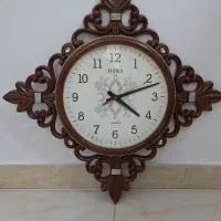 ساعت دیواری