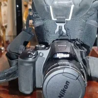 دوربین حرفه‌ای Nikon B700