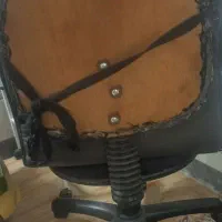 صندلی گردان|صندلی و نیمکت|اراک, |دیوار