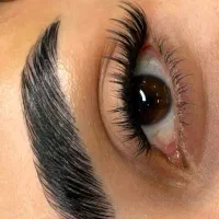 خدمات اکستنشن لیفت کاشت ناخن