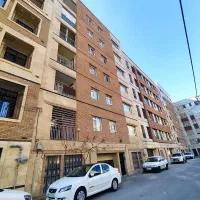 آپارتمان نوساز  88متری دو خواب   طبقه 6