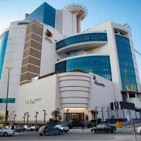 استخدام فروشنده خانم