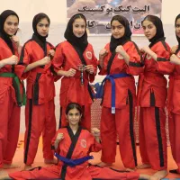 آموزش کیک بوکسینگ ،پایه ژیمناستیک،بدنسازی رزمی|خدمات آموزشی|کاشان, فاز ۲ ناجی آباد|دیوار