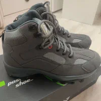 کفش کوهنوردی