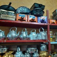 قفسه دیواری فلزی  هم جدید هم طرح قدیم موجوده