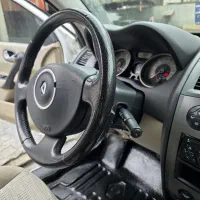 مگان سفید  اتومات  ۲۰۰۰