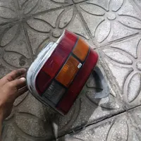 چراغ عقب کره ای صندق دار|قطعات یدکی و لوازم جانبی|یزد, |دیوار