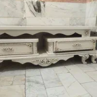 میز تلویزیون چند تیکه سفید رنگ کوچیکه بزرگم میشه