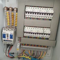 برقکار،رفع عیب و اتصالات برقی،|خدمات پیشه و مهارت|بندرعباس, |دیوار