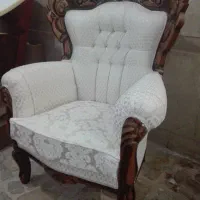 تعمیر تخصصی  مبل راحتی وسلطنتی با بالاترین کیفیت