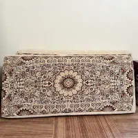 دو عدد پشتی