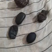 سنگ قیمتی و شهاب سنگ