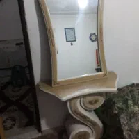 آینه|آینه|نسیم‌شهر, |دیوار