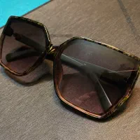 عینک آفتابی|زیورآلات و اکسسوری|اصفهان, عباس‌آباد|دیوار