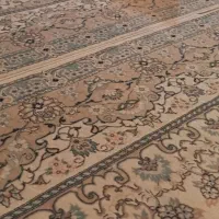 تعویض فرش رنگ روشن با فرش تیره