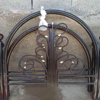 تخت فلزی یک نفره همراه با تشک