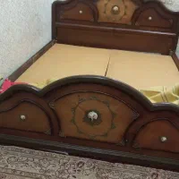 تخت دونفره
