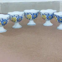 لیوان و دسرخوری