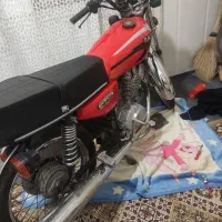 یک عدد موتور به فروش می‌رسد