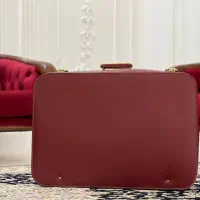 چمدان قدیمی آنتیک، مناسب دکور یلدایی|کلکسیون اشیاء عتیقه|اصفهان, خواجو|دیوار