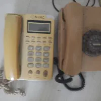 دو عدد گوشی تلفن قدیمی