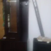 کمد همراه با چاکفشی