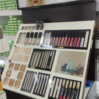 استند آرایشی برند دوب