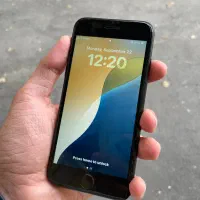 iPhone se 2020