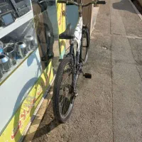 دوچرخه اورلورد لاستیک عقب نو ترمز عقب نو ترمز|دوچرخه، اسکیت، اسکوتر|تهران, هفده شهریور|دیوار