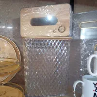 جا آشغالی و دستمال کاغذی