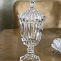 کیک خوریهای انتیک وسس خوری گل قرمزوسوگای ژاپن