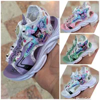 صندل بچگانه