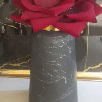 گلدان مشکی