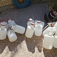 دبه پلاستیکی ۲۰ و ۱۰ لیتری در حد نو