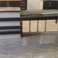 اپن آشپزخانه به همراه میز نهار خوری به صورت میکس