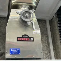 چرخ گوشت الکتروکار/کالباس بر/بلندر ویکتور