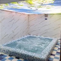 اجاره ویلا|اجارهٔ کوتاهمدت ویلا و باغ|رشت, حافظ آباد|دیوار